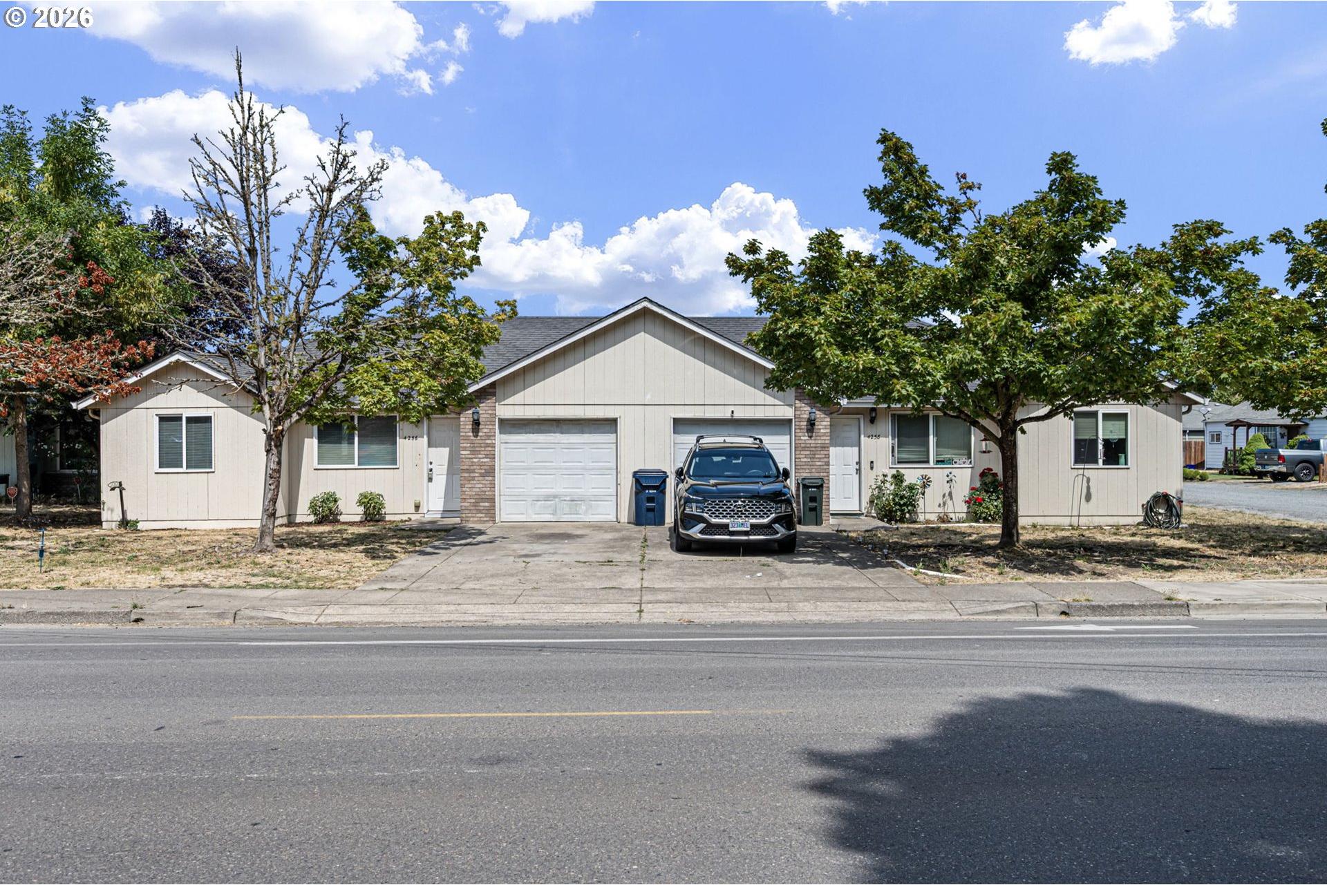 4256 Daisy Street Springfield, OR 97478 - Photo 9 of 29 Gallery Image 9