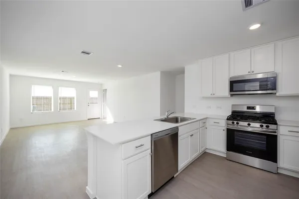 $1,850 | 4915 Esperanza Ter Drive, Richmond, TX 77469