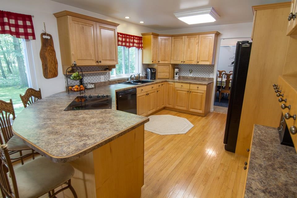 5211 North Geneva Road Coleman, MI 48618 - Photo 10 of 43 1902736-9.JPG