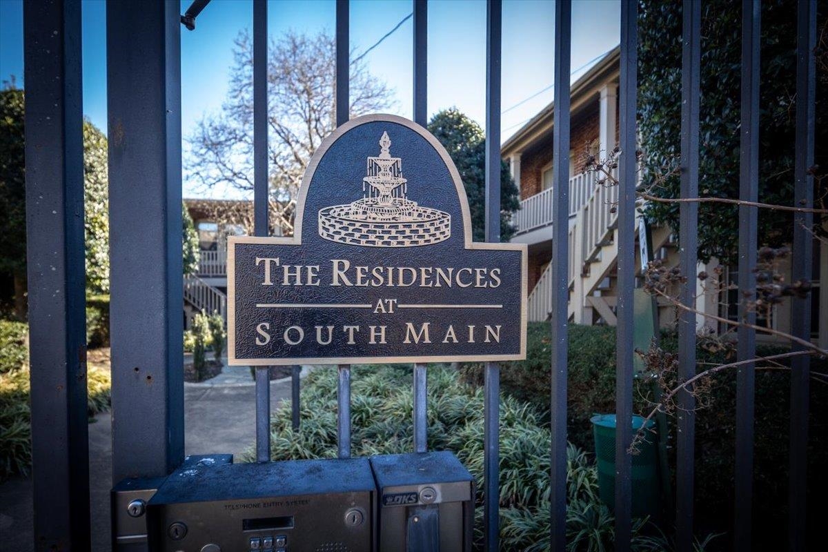 384 Mulberry Street, Unit 203 Memphis, TN 38103 - Photo 2 of 25