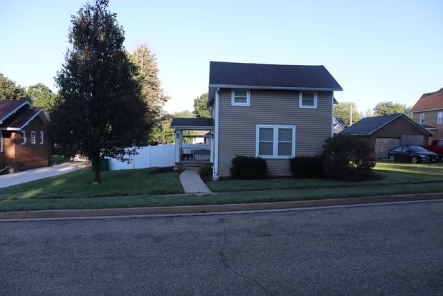 117 4th Street Walnut, IL 61376 - Photo 17 of 17 Gallery Image 17