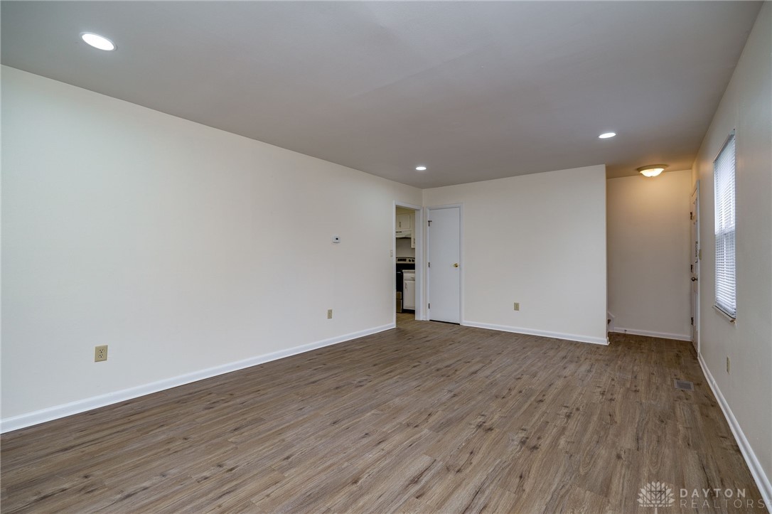 3114 East Stroop Road, Unit 3120 Dayton, OH 45440 - Photo 8 of 34