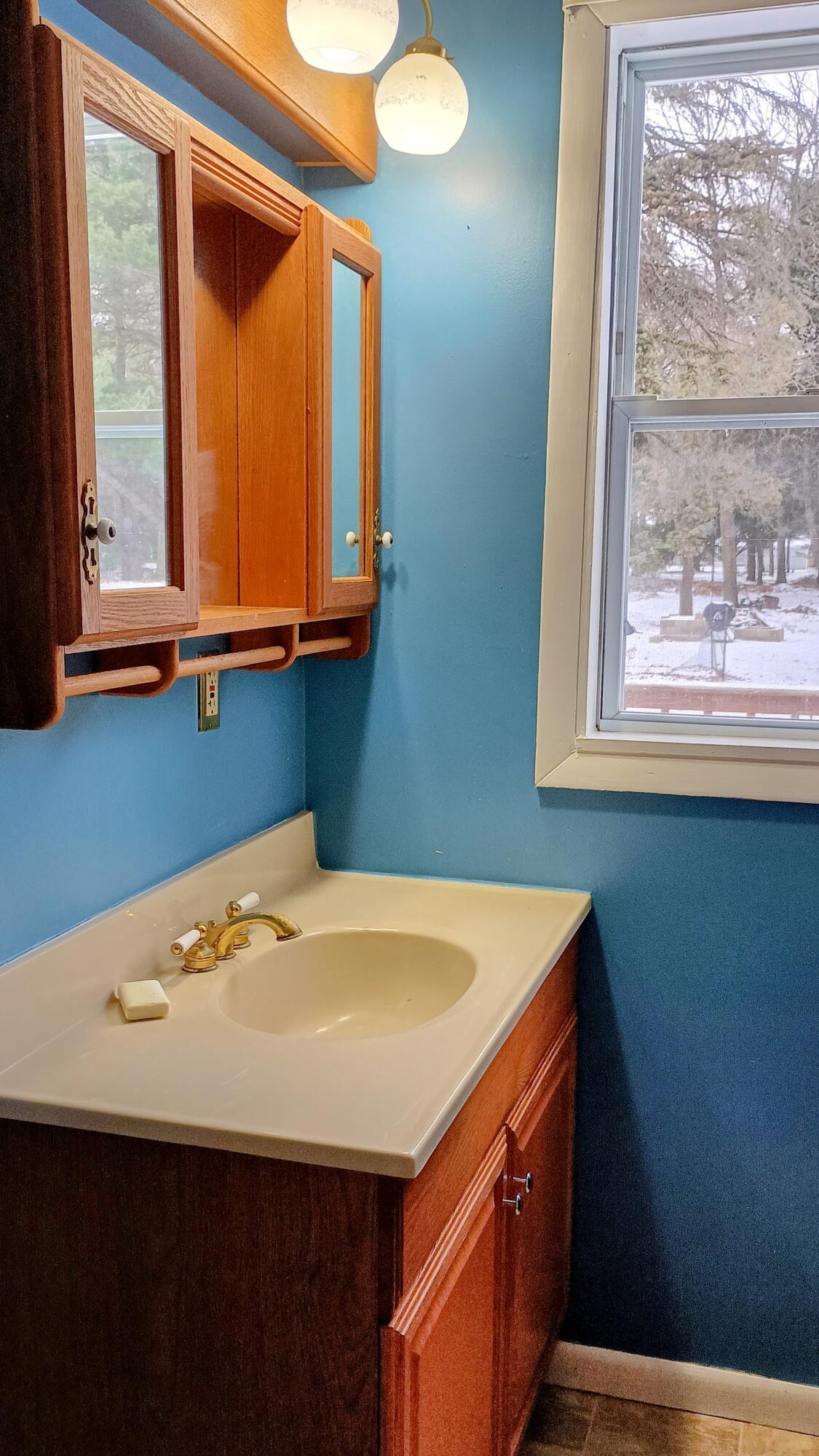 6184 West Bryant Road Ludington, MI 49431 - Photo 13 of 20 IMG_20241202_112621088_HDR-EDIT