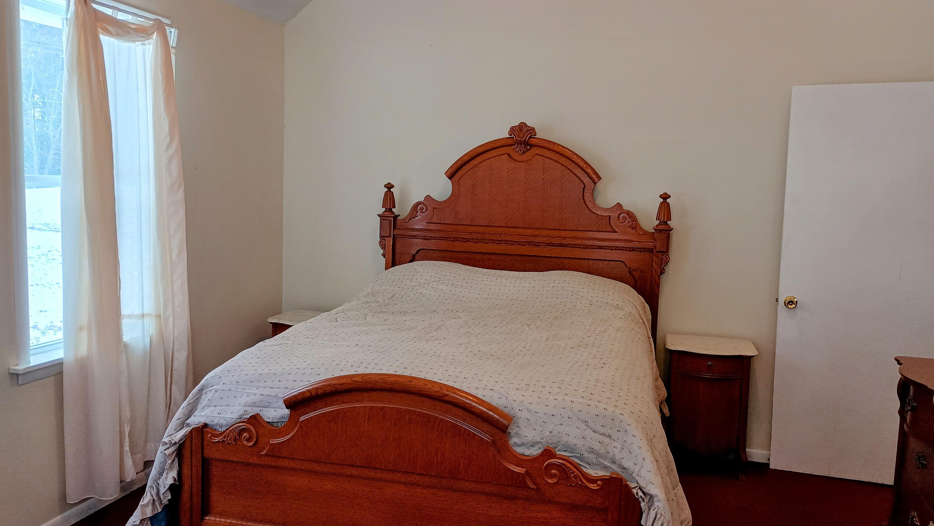 6184 West Bryant Road Ludington, MI 49431 - Photo 6 of 20 IMG_20241202_113456694_HDR-EDIT