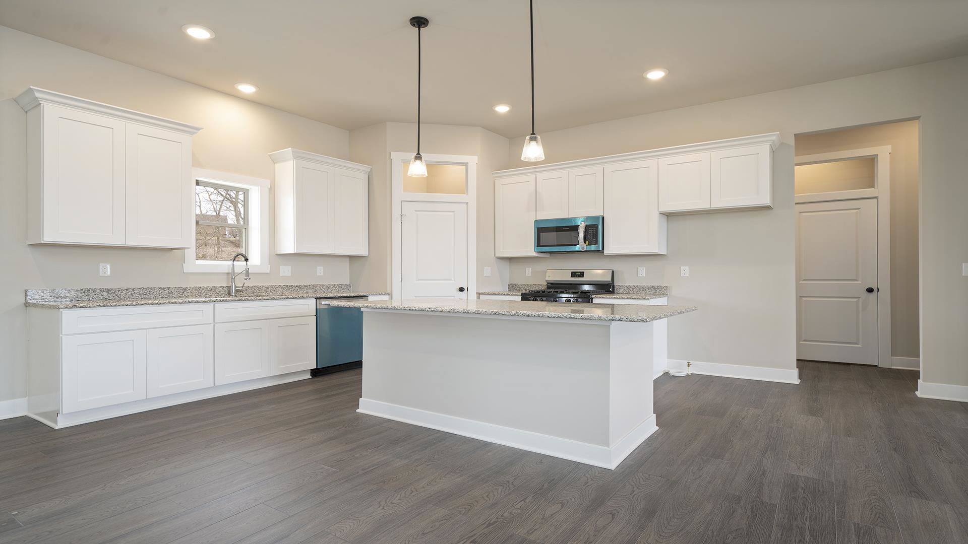 9621 Lismore Road Roscoe, IL 61073 - Photo 11 of 30 Gallery Image 11