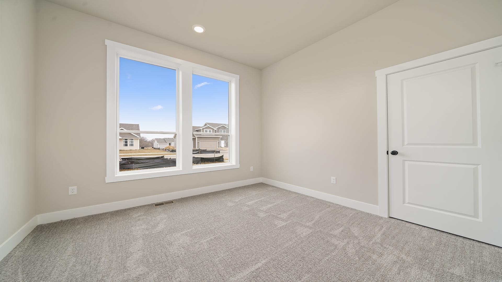 9621 Lismore Road Roscoe, IL 61073 - Photo 21 of 30 Gallery Image 21