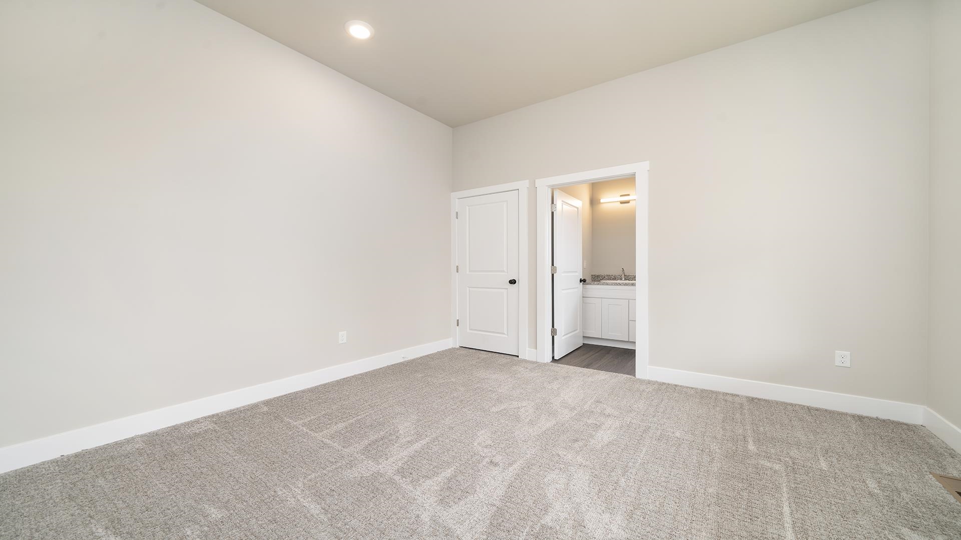 9621 Lismore Road Roscoe, IL 61073 - Photo 27 of 30 Gallery Image 27