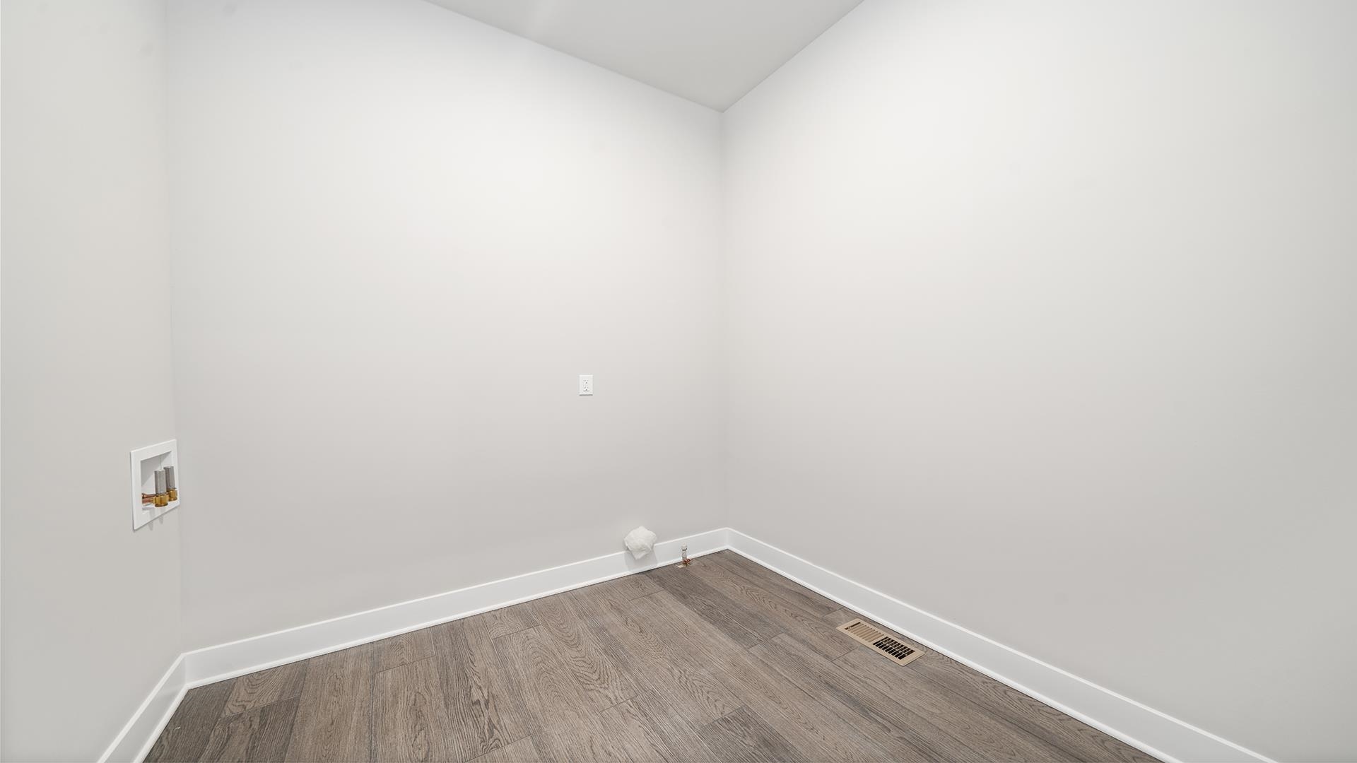 9621 Lismore Road Roscoe, IL 61073 - Photo 30 of 30 Gallery Image 30