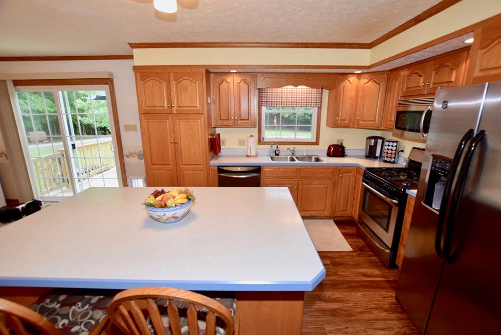 2854 Brunswick Road Blackstone, VA 23824 - Photo 11 of 47 Gallery Image 11
