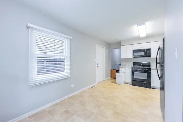 $229,900 | 16753 Hilltop Avenue, Orland Hills, IL 60487