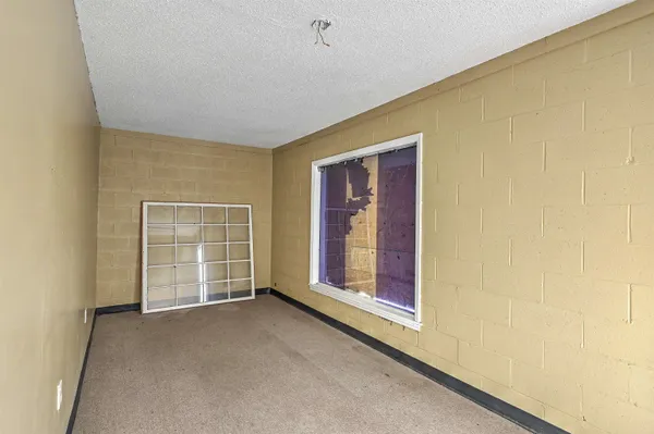 $59,000 | 530 South Church Street, Lake City, SC 29560