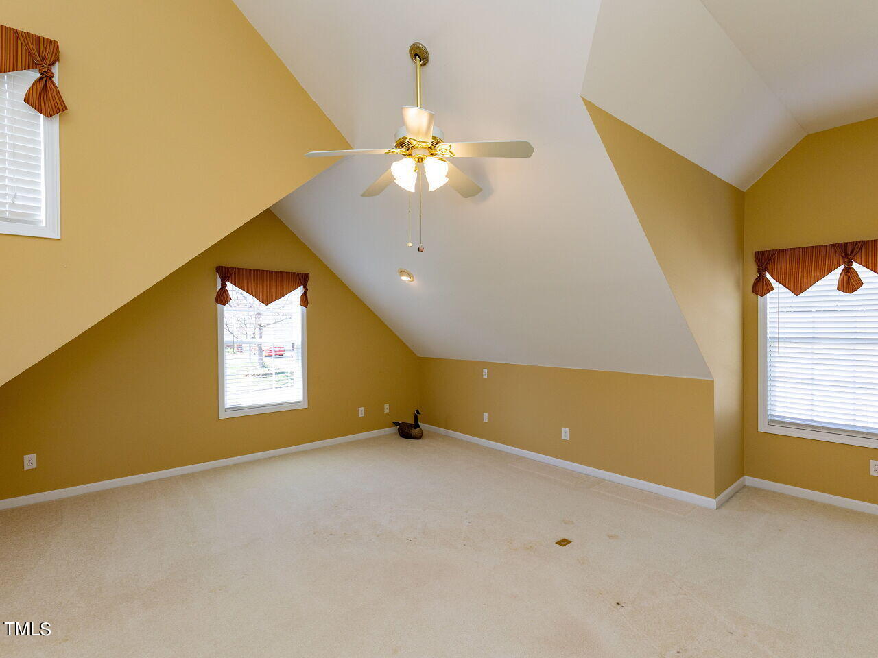 720 Seastone Street Raleigh, NC 27603 - Photo 20 of 31 020-1280x960-bonus-room