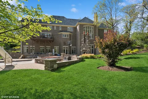 $2,650,000 | 109 Remington Drive, Barrington Hills, IL 60010