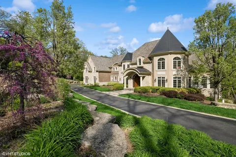 $2,650,000 | 109 Remington Drive, Barrington Hills, IL 60010