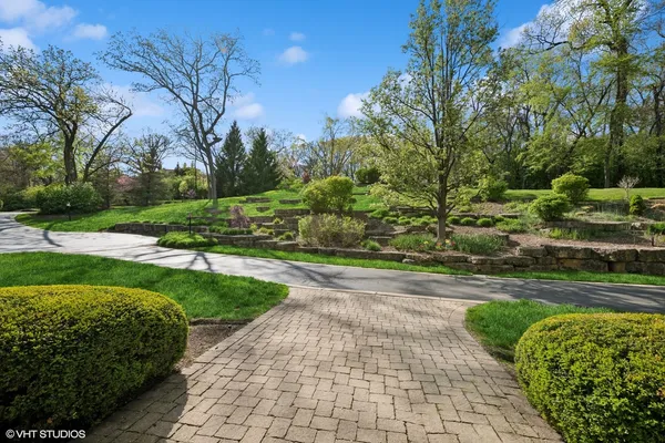 $2,650,000 | 109 Remington Drive, Barrington Hills, IL 60010