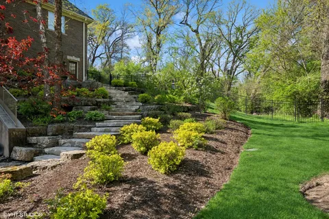 $2,650,000 | 109 Remington Drive, Barrington Hills, IL 60010