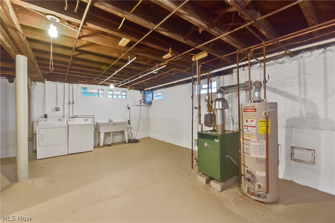 3140 Woodbury Road Cleveland, OH 44120 - Photo 33 of 35
