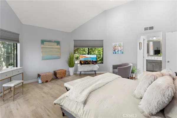 $824,900 | 152 North Singingwood Street, Orange, CA 92869
