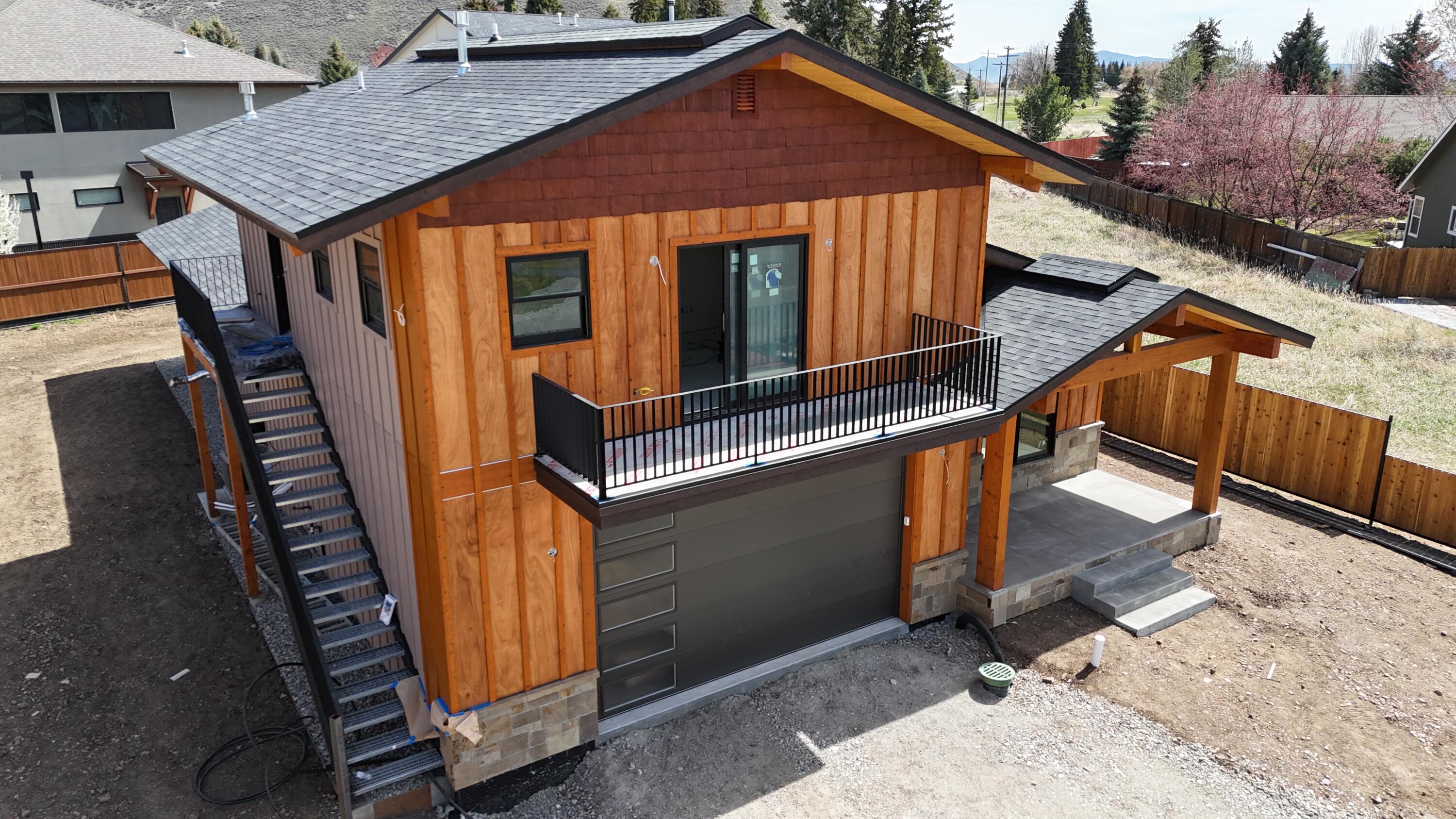 471 Maple Ridge Loop Bellevue, ID 83313 - Photo 4 of 13 DJI_20260408141358_0094_D