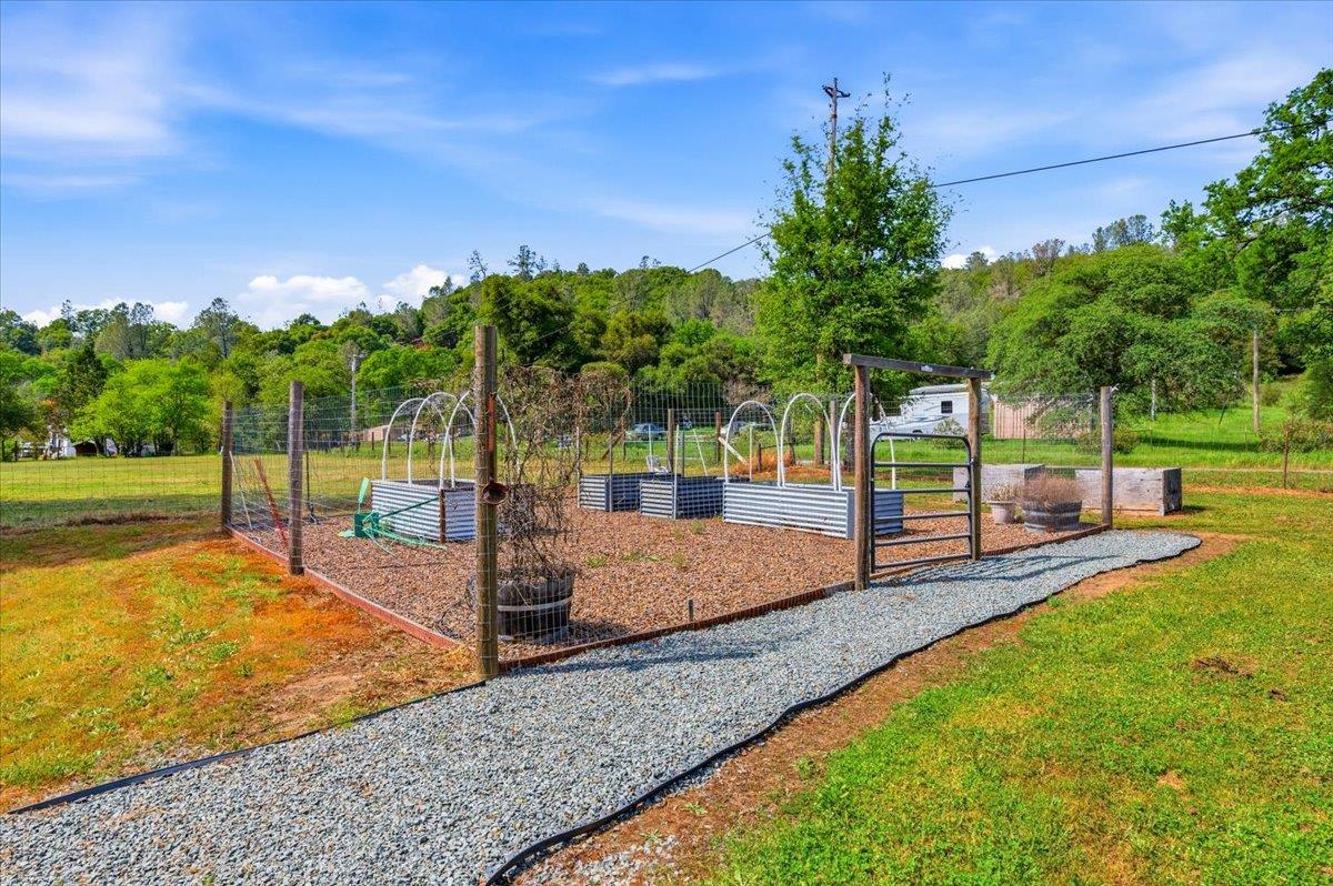 10508 Valley Drive Rough and Ready, CA 95975 - Photo 5 of 50