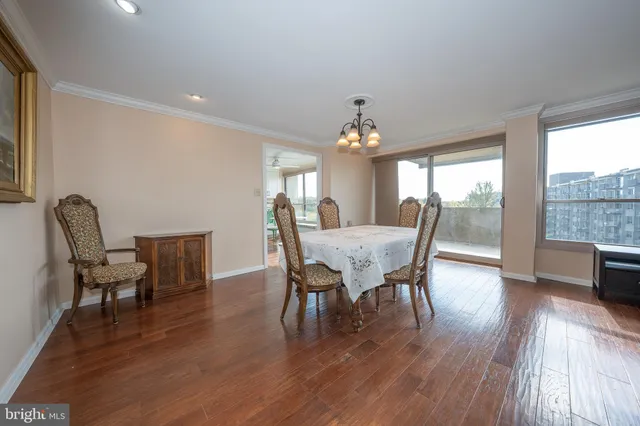 $290,000 | 1001 City Avenue, Unit EC1106, Wynnewood, PA 19096