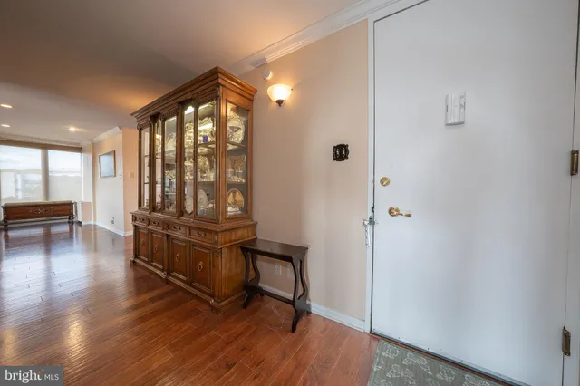 $290,000 | 1001 City Avenue, Unit EC1106, Wynnewood, PA 19096