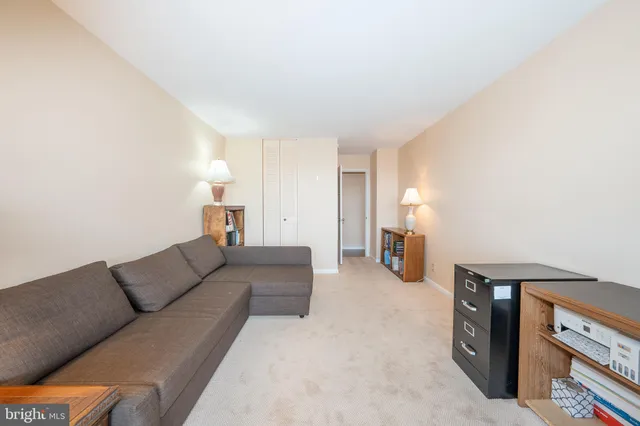 $290,000 | 1001 City Avenue, Unit EC1106, Wynnewood, PA 19096