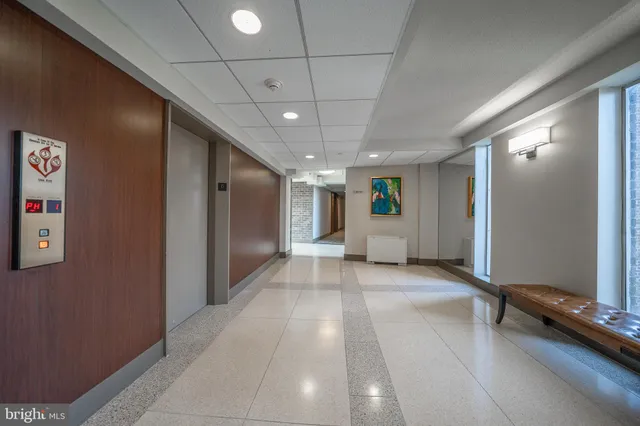 $290,000 | 1001 City Avenue, Unit EC1106, Wynnewood, PA 19096