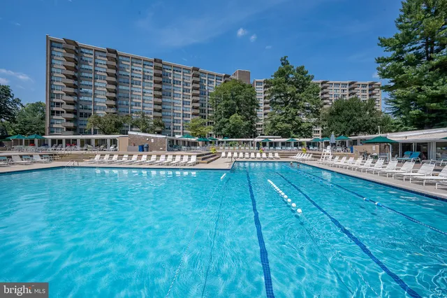 $290,000 | 1001 City Avenue, Unit EC1106, Wynnewood, PA 19096