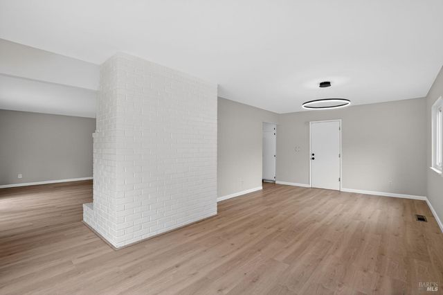 $1,200,000 | 920 Calle Paseo, Novato, CA 94949