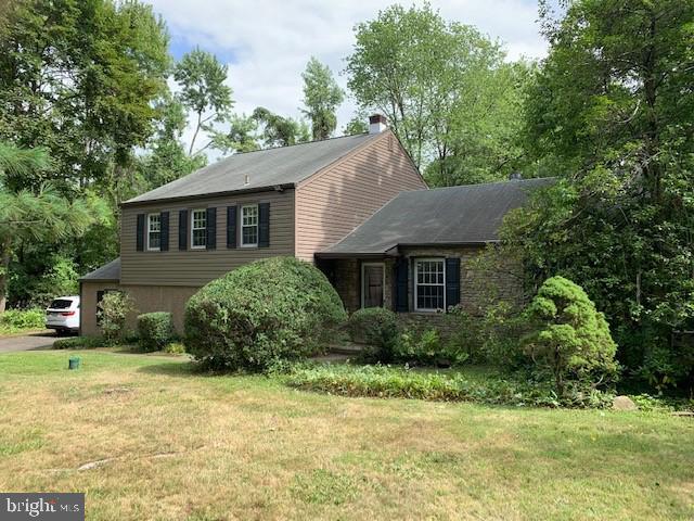 2735 Edge Hill Road Huntingdon Valley, PA 19006 - Photo 1 of 17 Front Exterior