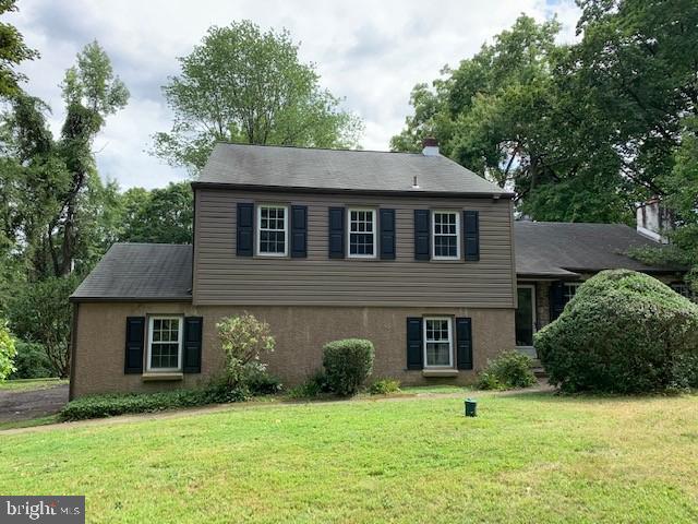 2735 Edge Hill Road Huntingdon Valley, PA 19006 - Photo 2 of 17 Front Exterior
