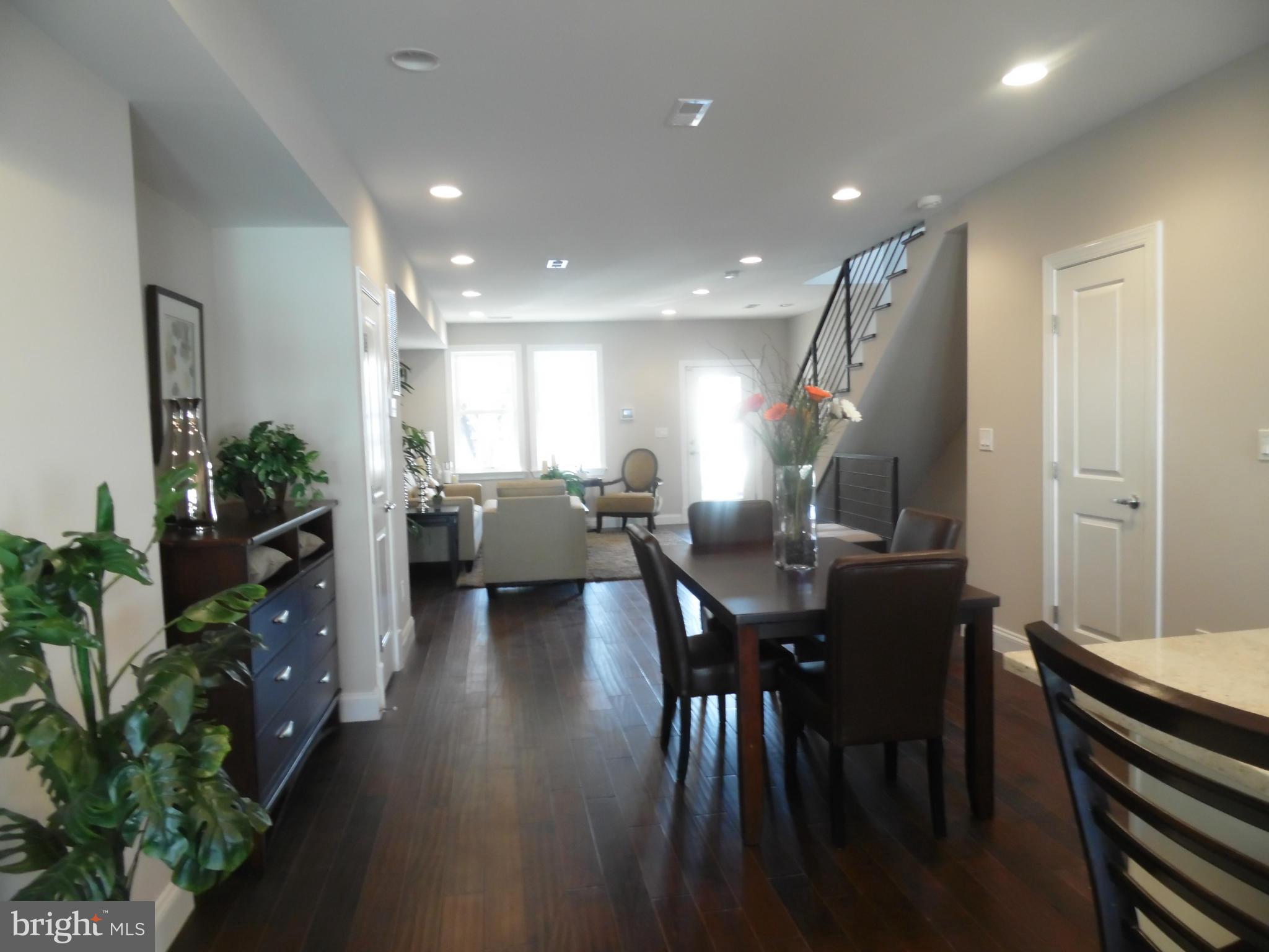 833 Decatur Street Northwest Washington, DC 20011 - Photo 2 of 29 Dining Room