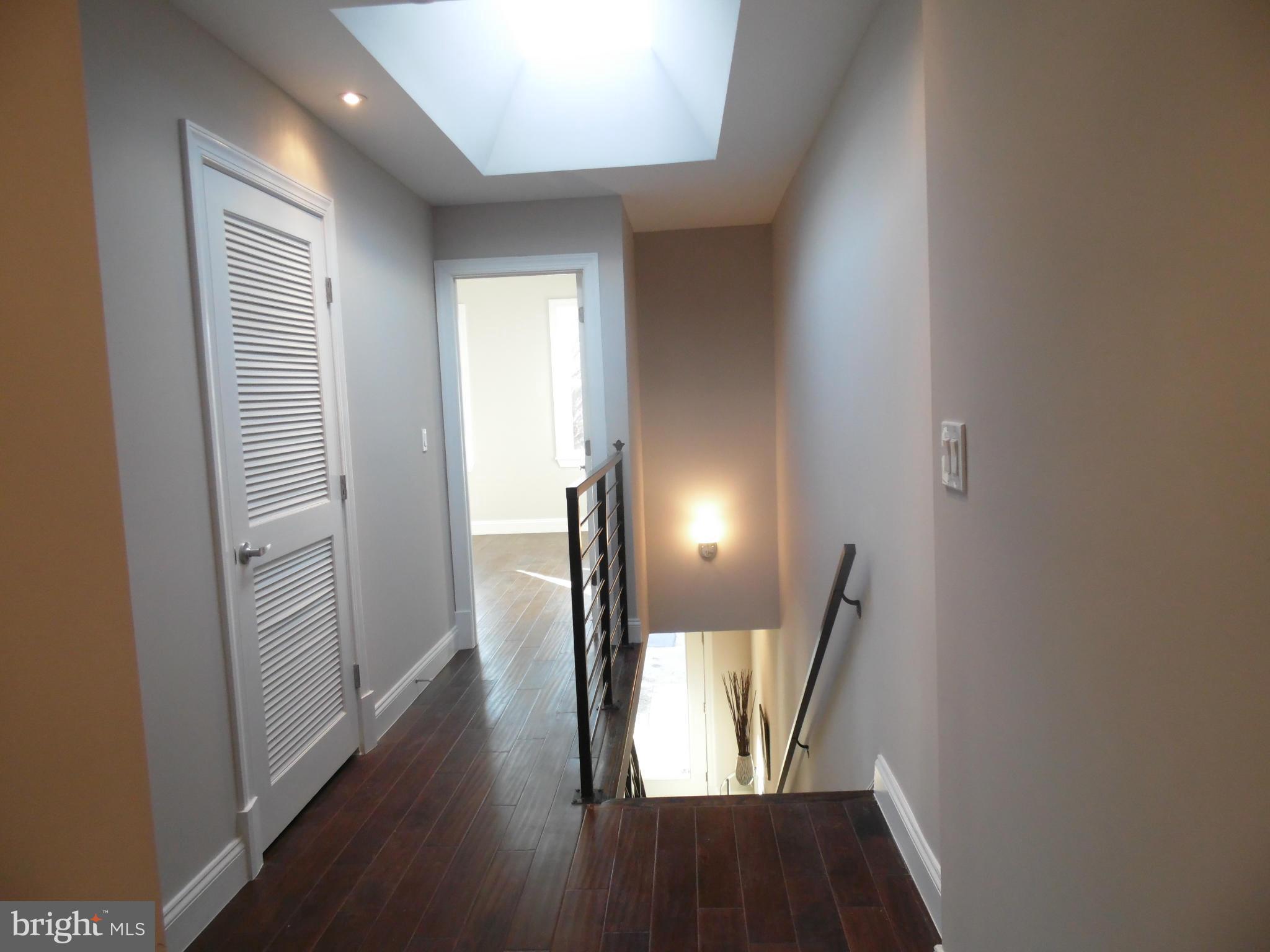 833 Decatur Street Northwest Washington, DC 20011 - Photo 10 of 29 Interior (General)