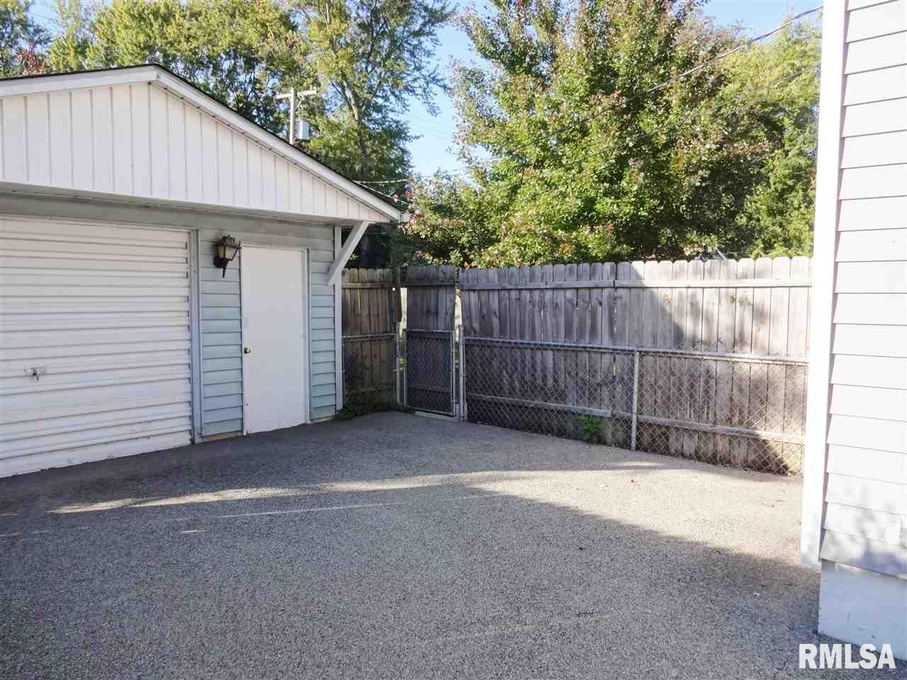 2006 East Hood Street Springfield, IL 62703 - Photo 26 of 26