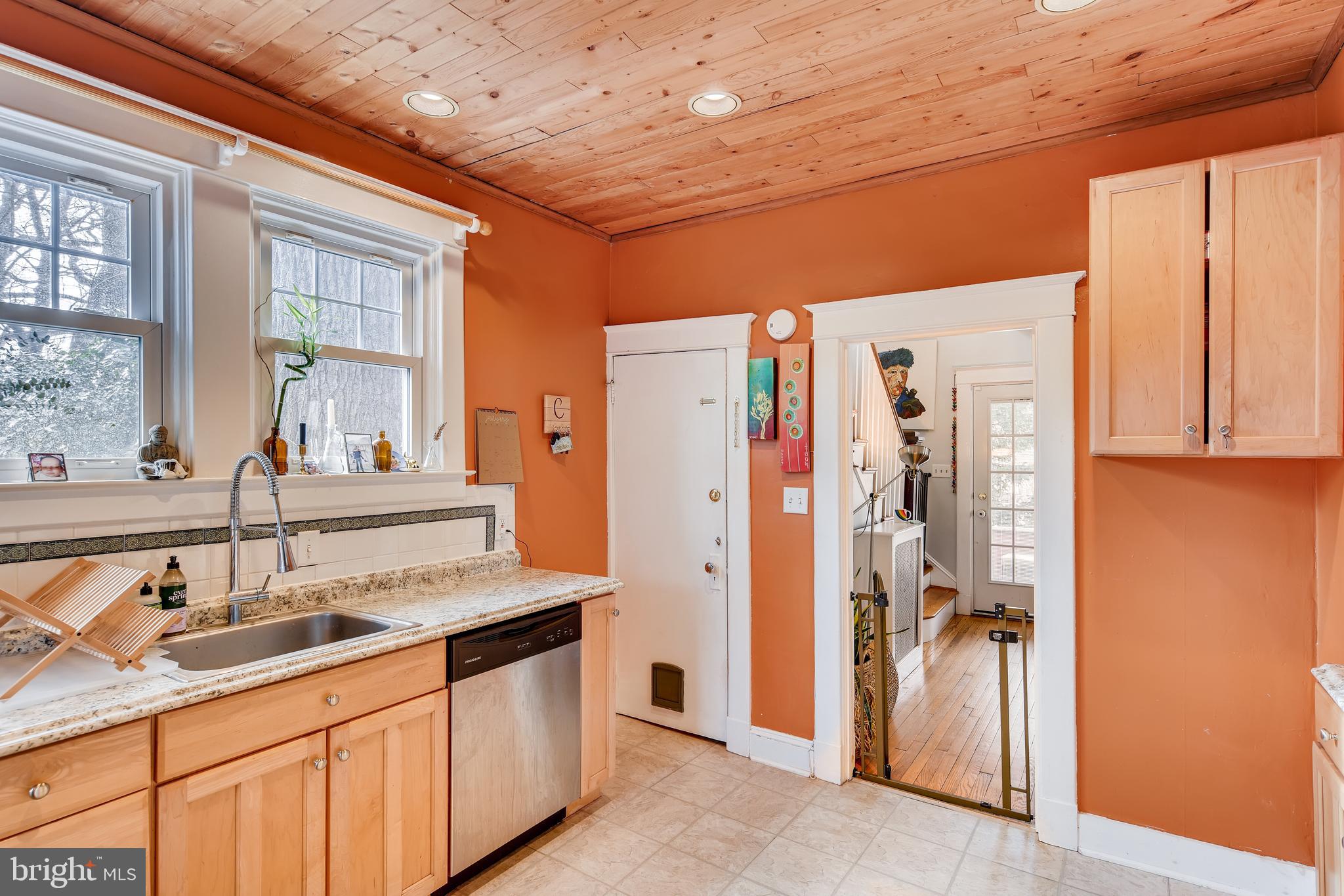 6301 Clearspring Road Baltimore, MD 21212 - Photo 11 of 27