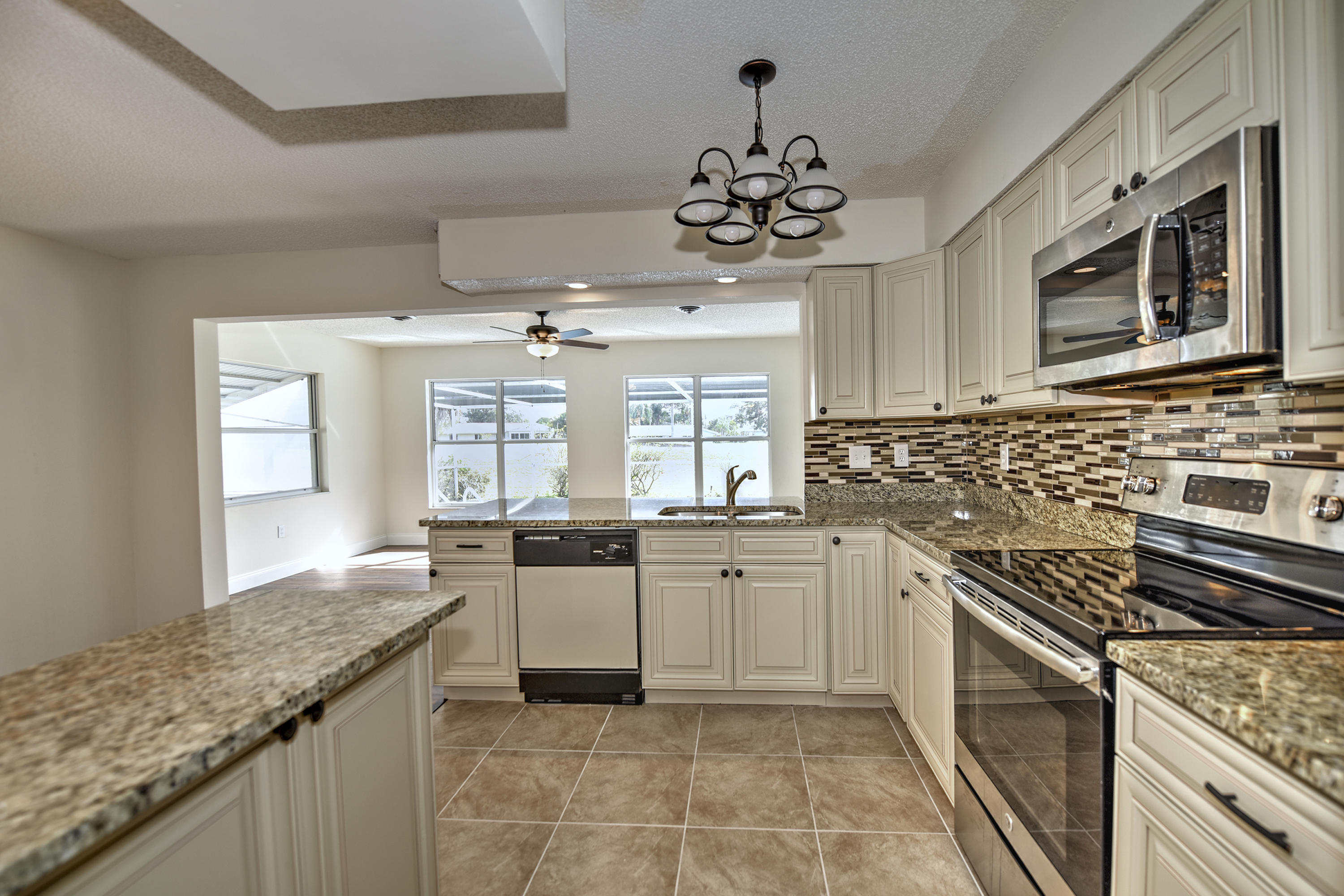 152 Caddy Road Rotonda West, FL 33947 - Photo 13 of 29 13 Kitchen