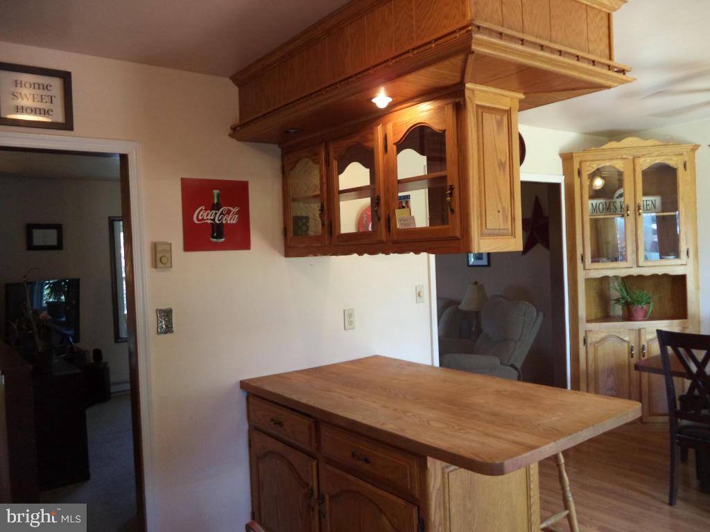 1339 East Meadow Road Manheim, PA 17545 - Photo 8 of 17