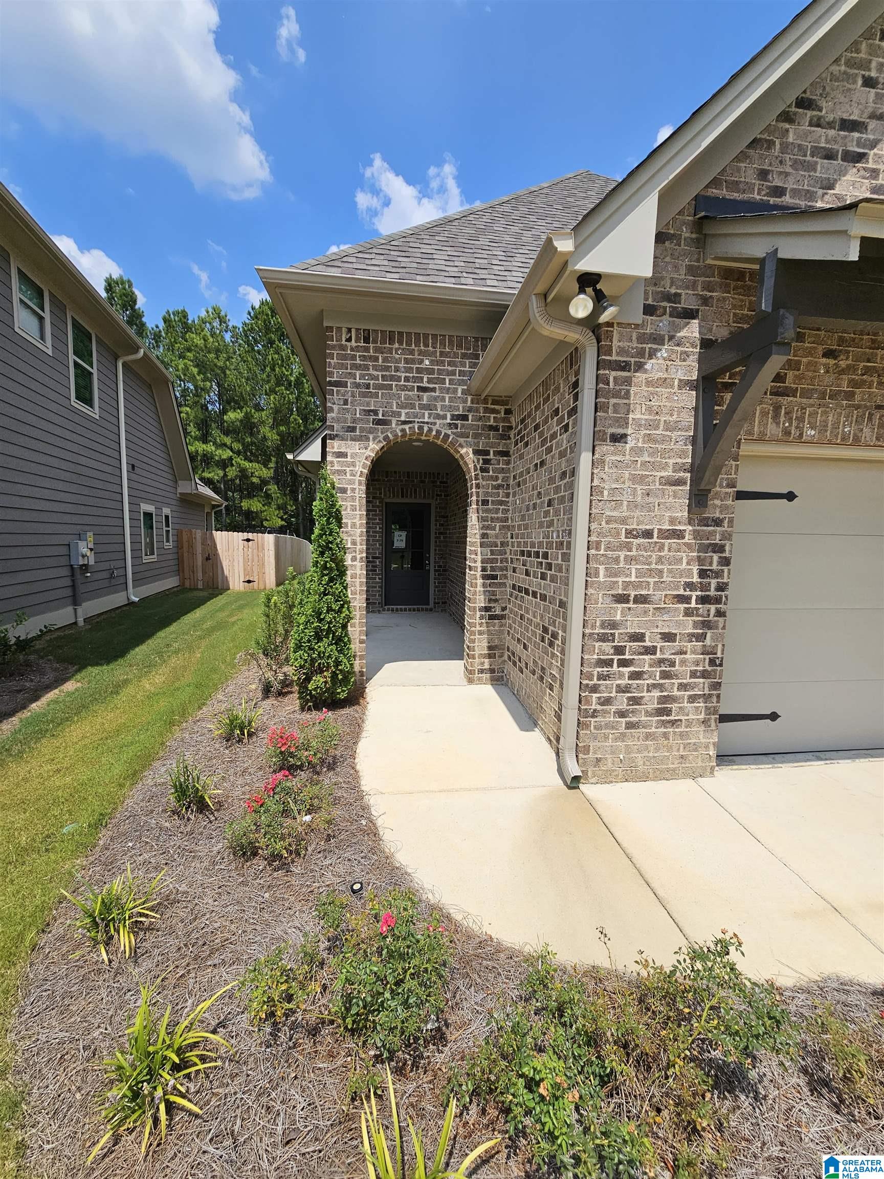 2179 Springfield Drive Chelsea, AL 35043 - Photo 3 of 11 Gallery Image 3