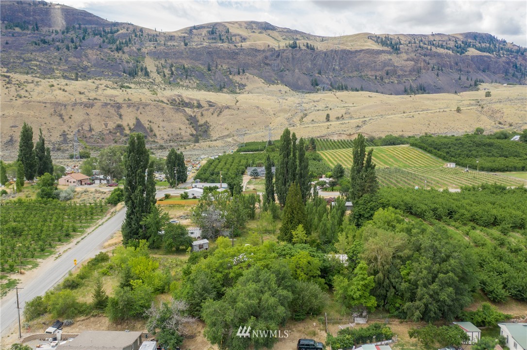 3712 Searles Road Malaga, WA 98828 - Photo 1 of 13 Gallery Image 1