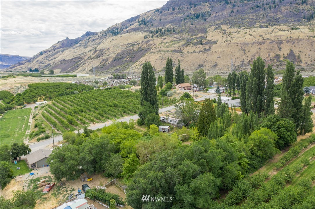 3712 Searles Road Malaga, WA 98828 - Photo 7 of 13 Gallery Image 7