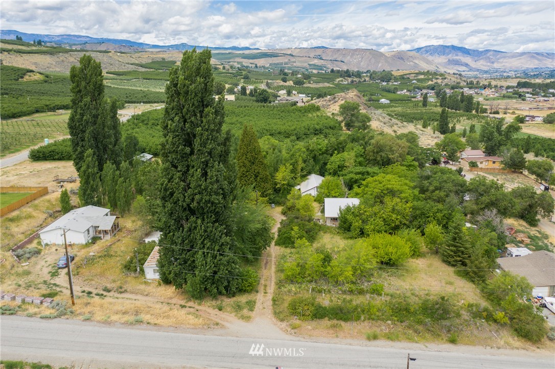 3712 Searles Road Malaga, WA 98828 - Photo 9 of 13 Gallery Image 9