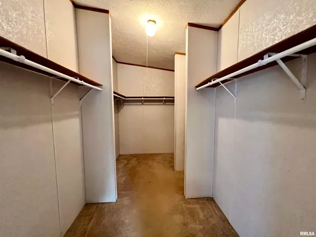 $200,000 | 14809 Sulphur Springs Road, Creal Springs, IL 62922