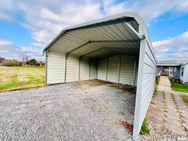 $200,000 | 14809 Sulphur Springs Road, Creal Springs, IL 62922