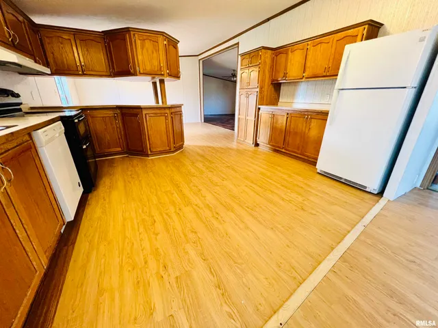 $200,000 | 14809 Sulphur Springs Road, Creal Springs, IL 62922