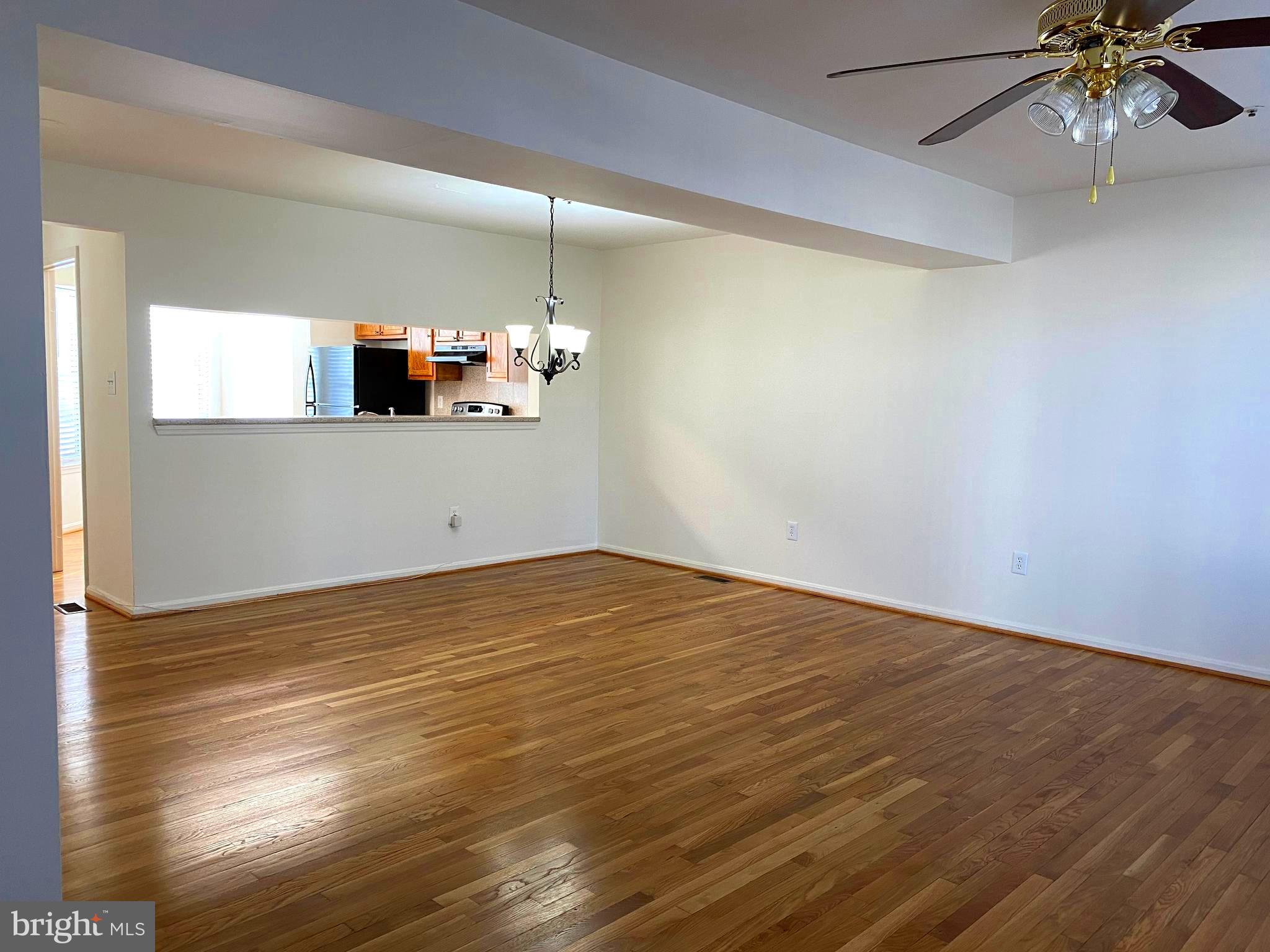 8649 Ritchboro Road District Heights, MD 20747 - Photo 5 of 20