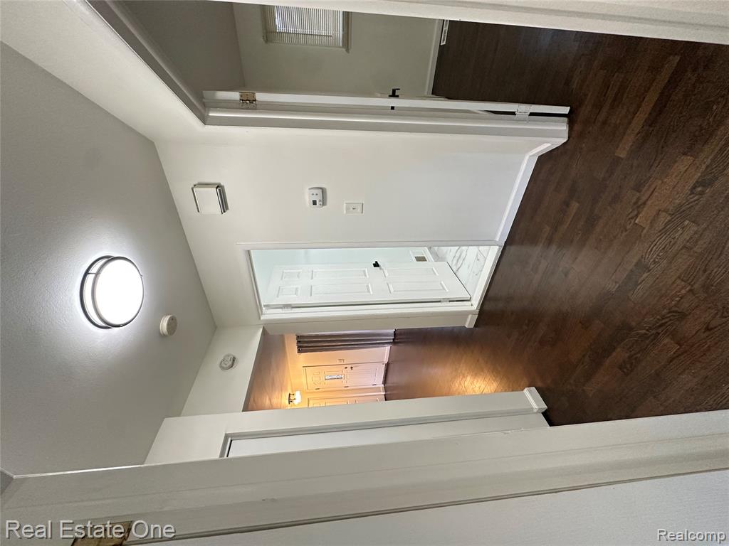 4348 Martin Road Warren, MI 48092 - Photo 12 of 24 Gallery Image 12