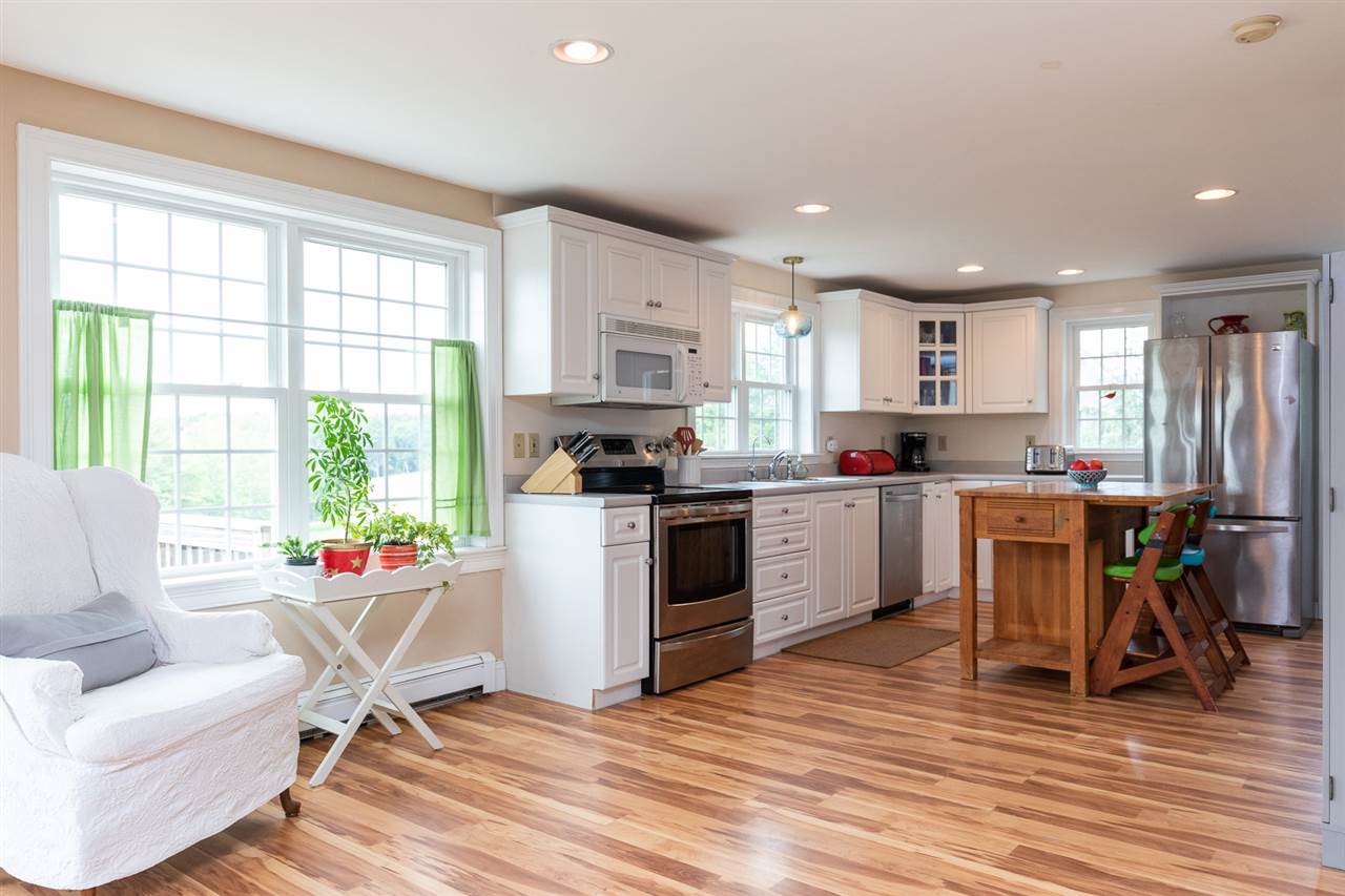 187 Goodwin Road Eliot, ME 03903 - Photo 9 of 40