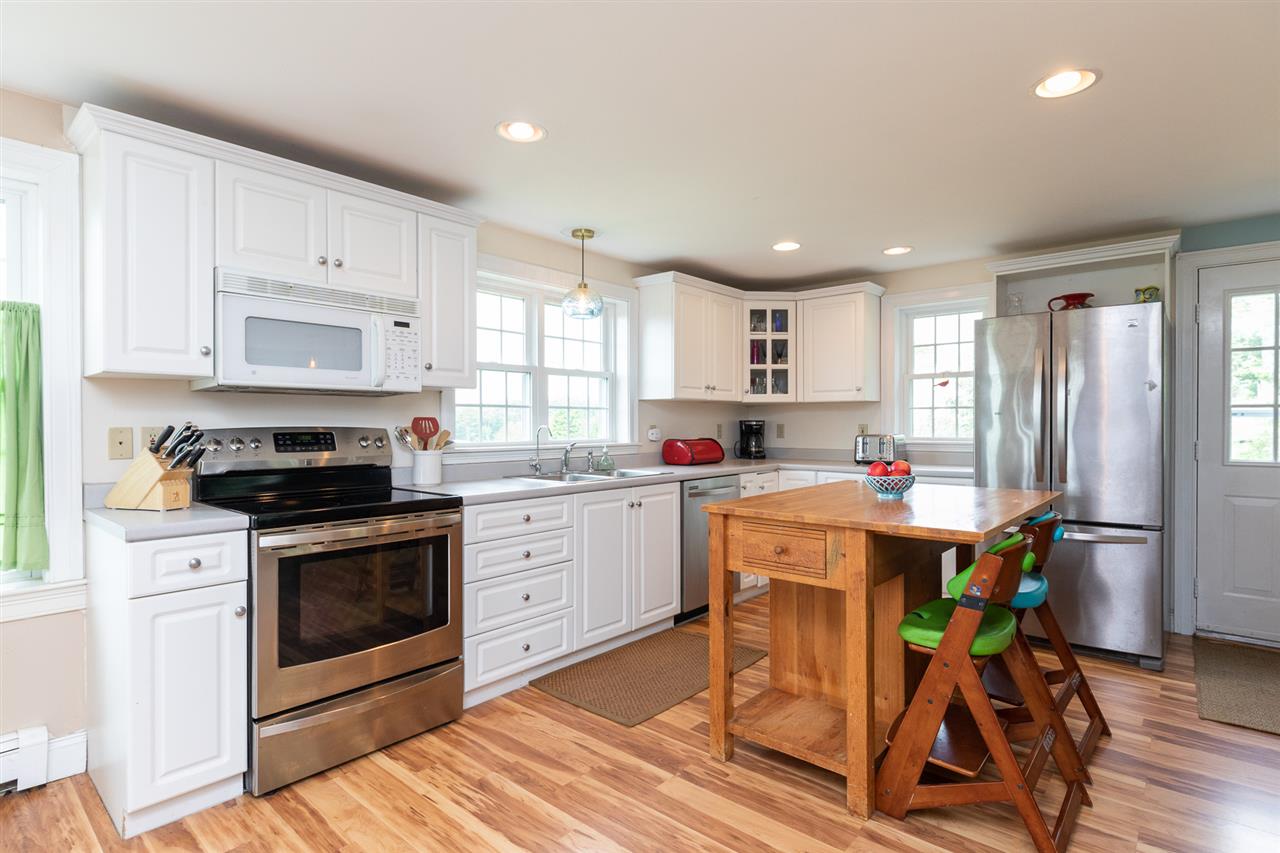 187 Goodwin Road Eliot, ME 03903 - Photo 10 of 40
