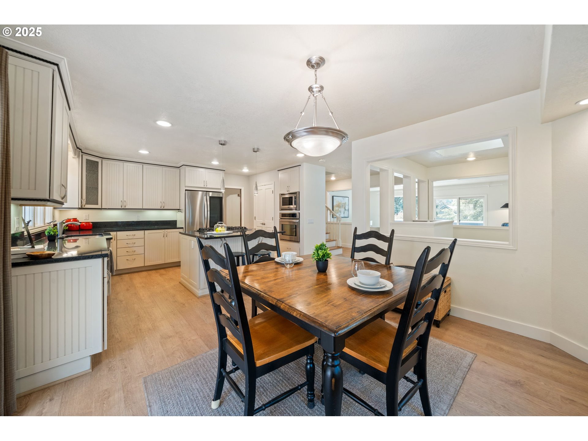 6827 Southwest Windemere Loop Portland, OR 97225 - Photo 16 of 48